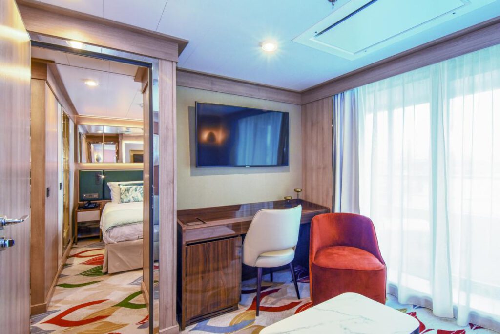 nicko cruises World Voyager VIP Suite