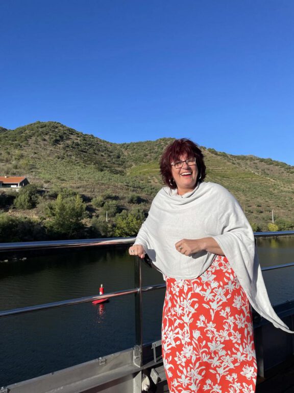 Mrs. Gabriele an Bord der Douro Serenity
