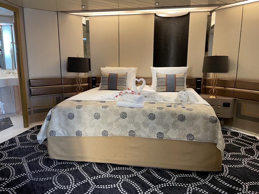Schlafzimmer Penthouse Suite 10003 Vasco da Gama nicko cruises