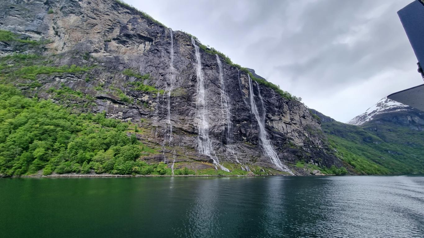 Wasserfall Sieben Schwestern in Norwegen