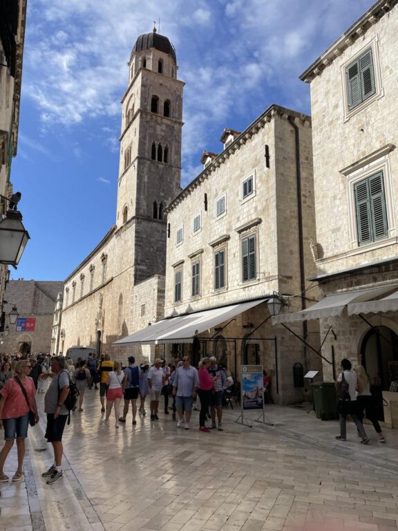 Kroatien Kreuzfahrt - Franziskanerkloster in Dubrovnik