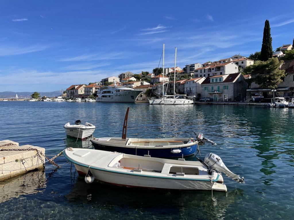 Kroatien Kreuzfahrt - Luxusyacht Princess - nicko cruises Solta Dalmatien
