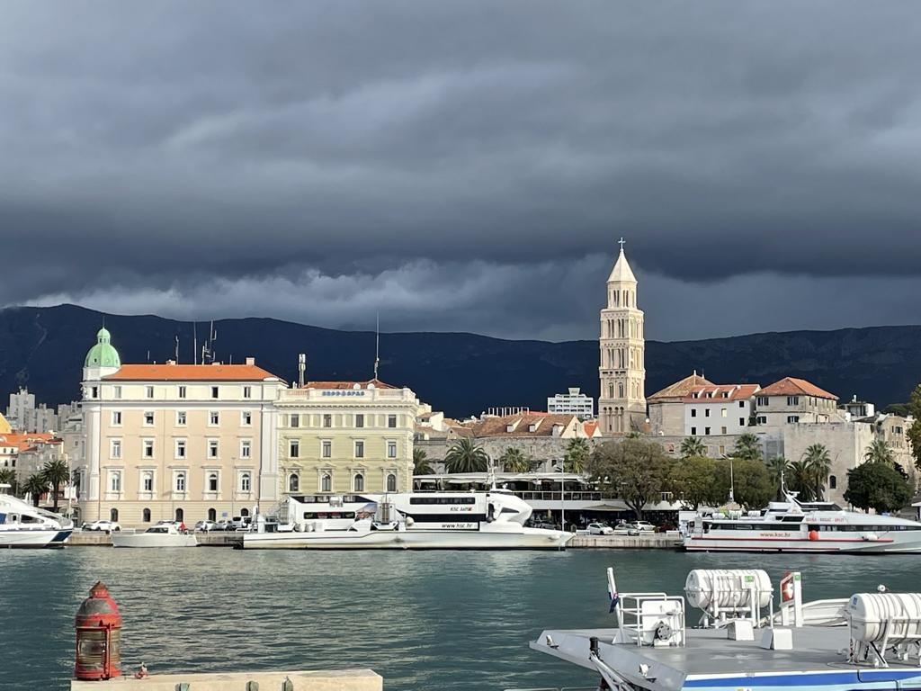 Kroatien Kreuzfahrt - Luxusyacht Princess - nicko cruises Split