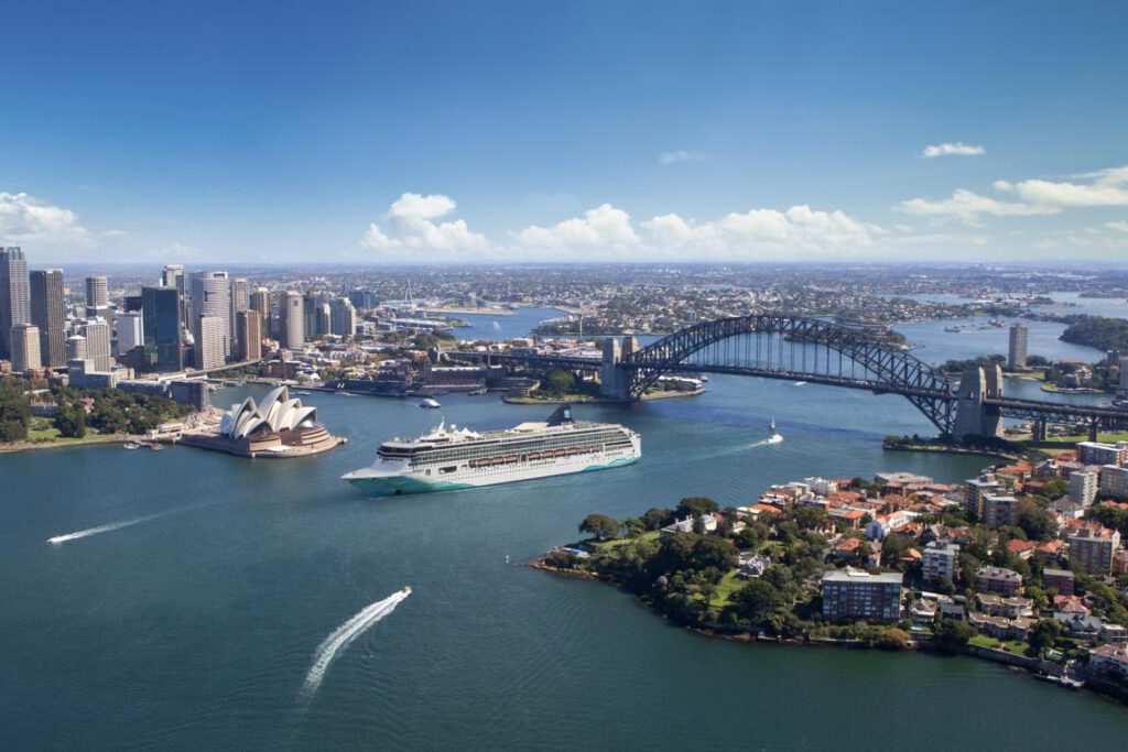 Sydney Harbour - Aerial view - Harbour Bridge, Opera House