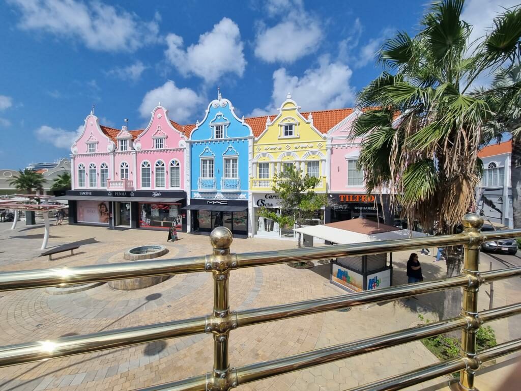 Häuser in Oranjestad Aruba - Karibik