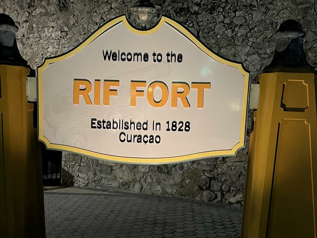 RIF FORT Curacao