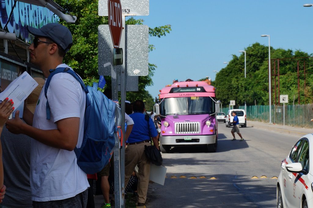 Kreuzfahrt 4.0 Bus nach Tulum